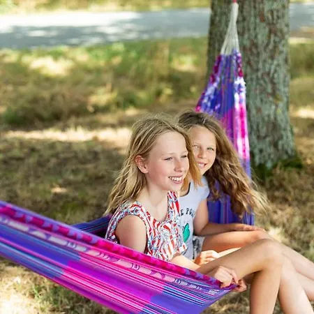 Domaine De L'oiseliere Campsite Chauche