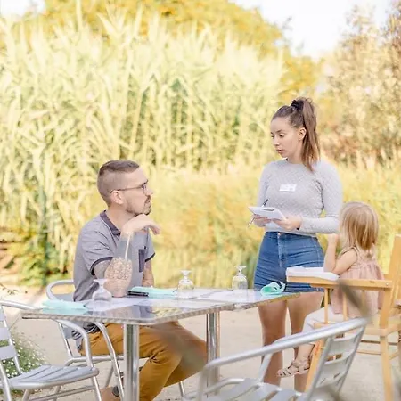 Un Eco-camping En Vendee Kemping 4*