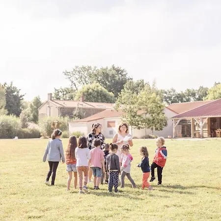 Un Eco-camping En Vendee 营地 4*