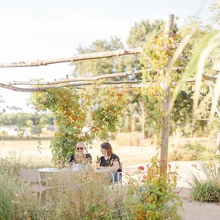 Κάμπινγκ Un Eco-Domaine En Vendee 4*