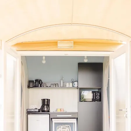 Un Eco-Domaine En Vendee 4* Chauche