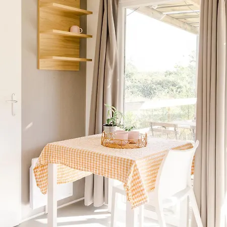 Un Eco-Domaine En Vendee Κάμπινγκ Chauché